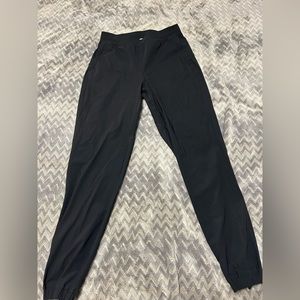 LULULEMON ADAPTED STATE HIGH RISE JOGGER (BLACK) - Size 6